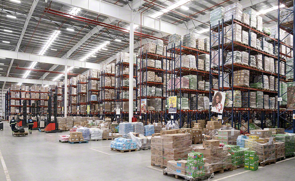 Mecalux wyposażył nowe centrum dystrybucyjne Unilever w regały paletowe